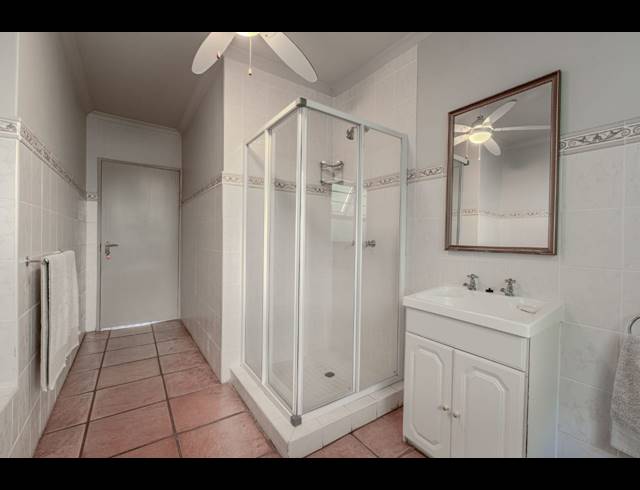 3 BEDROOM FREESTANDING FOR SALE IN NEWSEL BEACH
